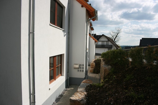 Foto van Prachtig appartement direct aan de skipiste - Vakantiehuis in Winterberg - HallReception