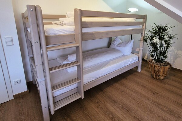 Foto van Appartement in Winterberg met Sauna & Ski - Vakantiehuis in Winterberg - BedRoom