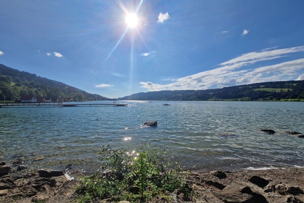 Foto van Berguitzicht op het Bodenmeer met wintertuin - Vakantiehuis in Oberstaufen - Untagged