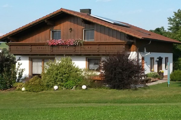Foto van Boerderij met 2 slaapkamers - Vakantiehuis in Stachesried - Untagged