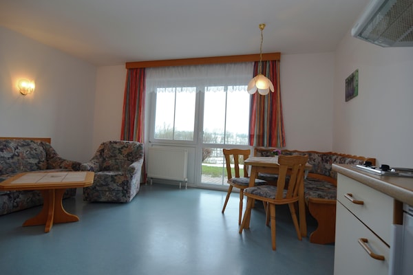 Foto van Appartement in Rotthalmünster met tuin - Vakantiehuis in Rotthalmünster - DiningRoom