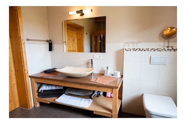 Foto van Bij Wartner - Luxe Chalet - Vakantiehuis in Teisnach - Untagged