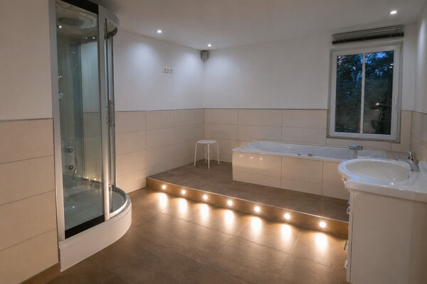 Foto van Ski- en wandelvakantie in het bos in Adlerblick - Vakantiehuis in Schnett - BathRoom