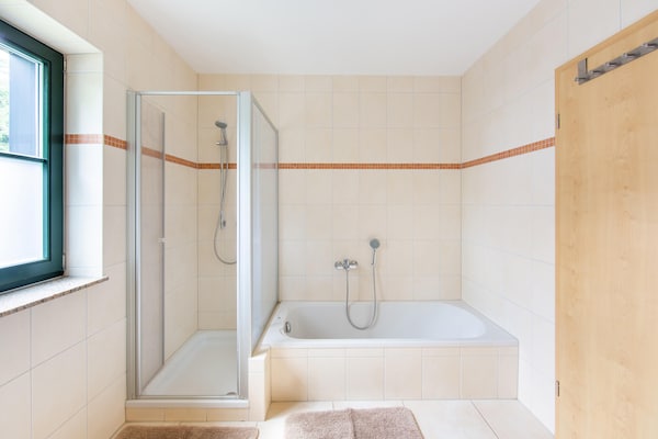Foto van Thüringer Woudhuis - Vakantiehuis in Eisfeld - BathRoom