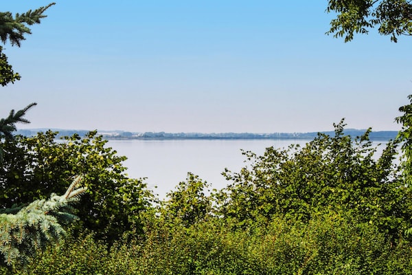 Foto van Rijtjeshuis met uitzicht op het meer, Sommersdorf - Vakantiehuis in Sommersdorf - WaterView