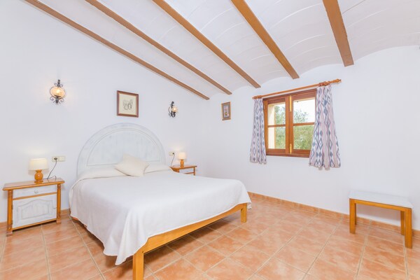 Foto van Landhuis in Santanyí met privézwembad - Vakantiehuis in Campos, Illes Balears - BedRoom