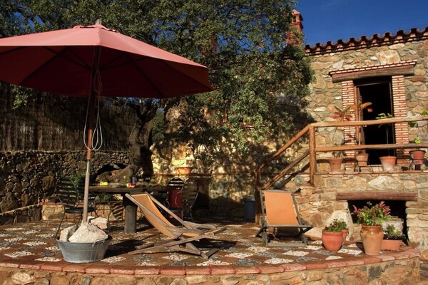Foto van Huisje in Alájar met Uitzicht op de Vallei - Vakantiehuis in Alájar - TerraceBalcony