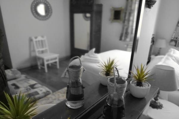 Foto van Landhuis in Salinillas met privézwembad - Vakantiehuis in Salinillas de Buradón - Ambiance