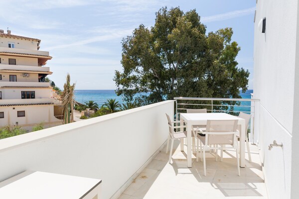 Foto van partment Near El Campello - Vakantiehuis in El Campello, Alicante - TerraceBalcony