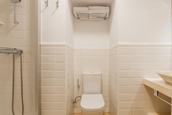 Foto van Landhuis bij Pedraforca Bergen - Vakantiehuis in Castellnou de Bages - BathRoom