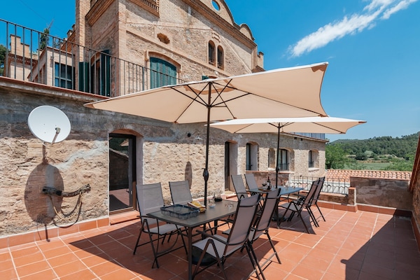 Foto van Landhuis bij Pedraforca Bergen - Vakantiehuis in Castellnou de Bages - TerraceBalcony