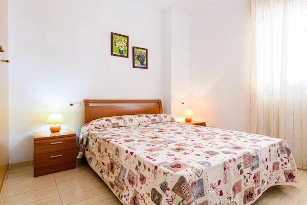 Foto van Appartement Oropesa met terras - Vakantiehuis in Orpesa - BedRoom