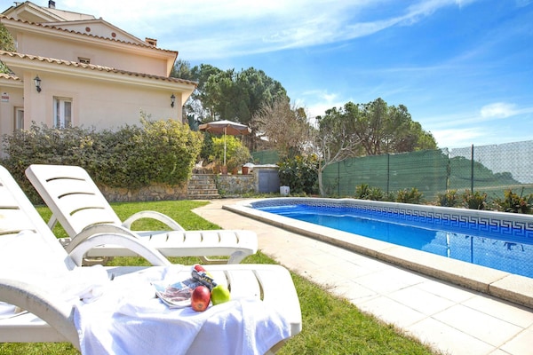 Foto van Villa in Lloret de Mar met privézwembad - Vakantiehuis in Lloret de Mar - Wellness