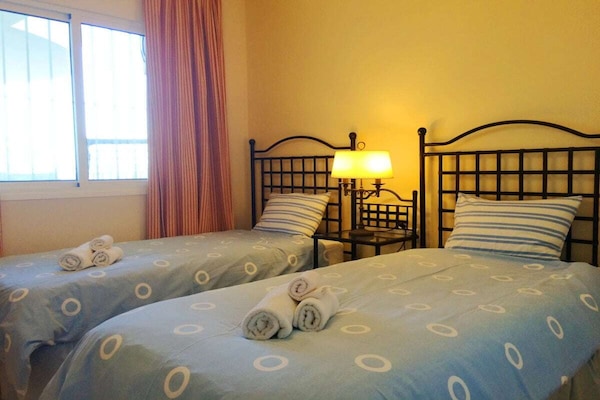 Foto van Bermuda Beach 1 Comfortabele vakantiewoning - Vakantiehuis in Bahia de Casares\/ Estepona\/ Malaga - Untagged