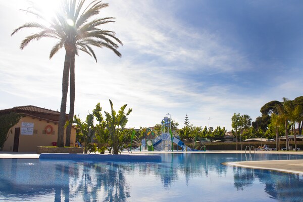 Foto van Bungalow in Cambrils met Zwembad - Vakantiehuis in Cambrils - ParkFacilities