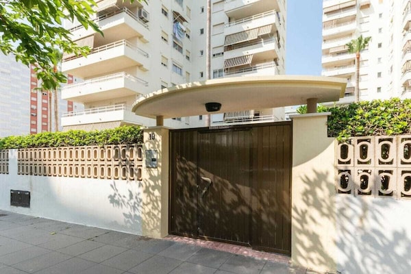 Foto van 59. AG OLYMPIA Y ZEUS - Vakantiehuis in Playa de Gandía - ExteriorSummer