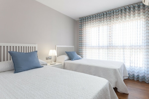 Foto van 10. AG BERMUDAS 6A PREMIUM - Vakantiehuis in Playa de Gandía - Untagged