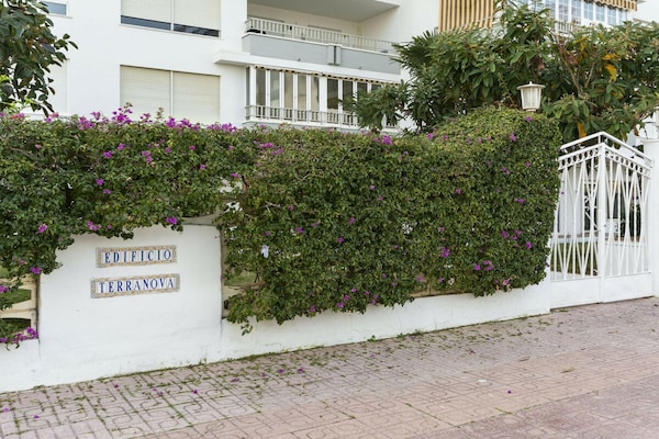 Foto van 59. AG TERRANOVA 12 - Vakantiehuis in Playa de Gandía - ExteriorSummer