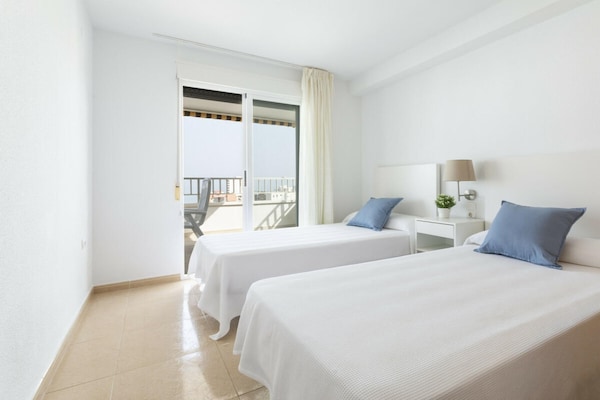 Foto van 59. AG TERRANOVA 12 - Vakantiehuis in Playa de Gandía - BedRoom