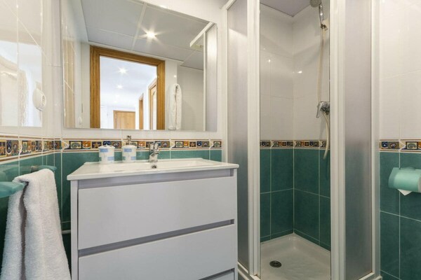 Foto van 59. AG TERRANOVA 12 - Vakantiehuis in Playa de Gandía - BathRoom
