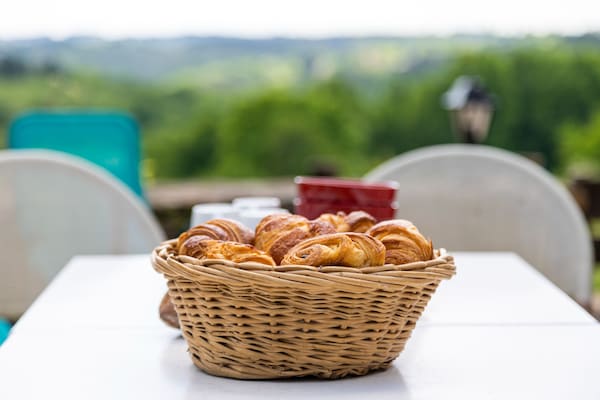 Foto van Vakantiehuis in Mazeyrolles met tuin - Vakantiehuis in Mazeyrolles - Ambiance