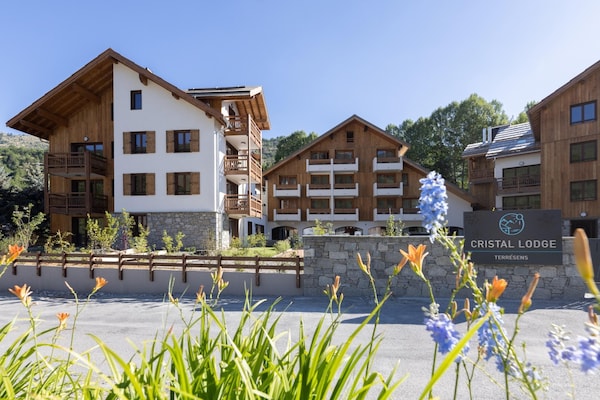 Foto van Chalet in Serre Chevalier voor gezinnen - Vakantiehuis in Saint Chaffrey - ExteriorSummer