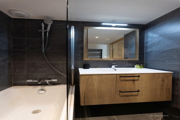 Foto van Chalet in Serre Chevalier voor gezinnen - Vakantiehuis in Saint Chaffrey - BathRoom