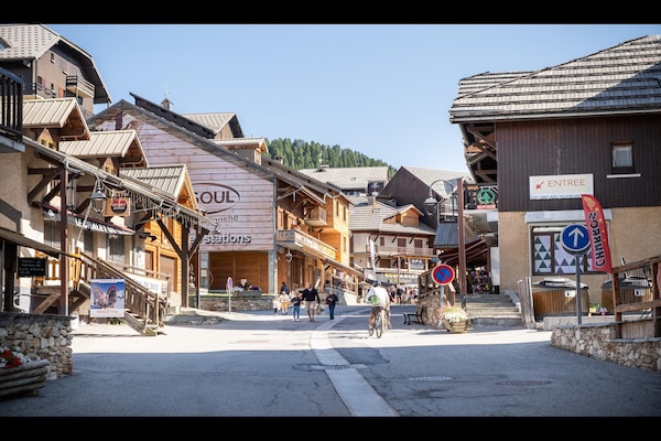 Foto van Appartement in Risoul met Ski-In/Ski-Out - Vakantiehuis in RISOUL - AreaSummer1KM