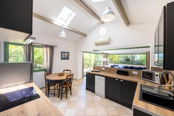 Foto van Cottage in Grasse met Zwembad en Tuin - Vakantiehuis in Grasse - Untagged