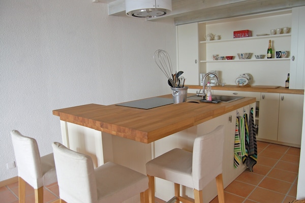 Foto van La Turbie Appartement, La Turbie - Vakantiehuis in La Turbie - Kitchen