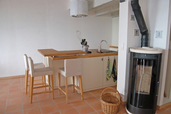 Foto van La Turbie Appartement, La Turbie - Vakantiehuis in La Turbie - Kitchen