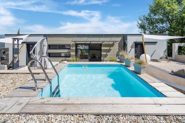 Foto van Elegante villa met privézwembad - Vakantiehuis in Les Vans - LivingRoom