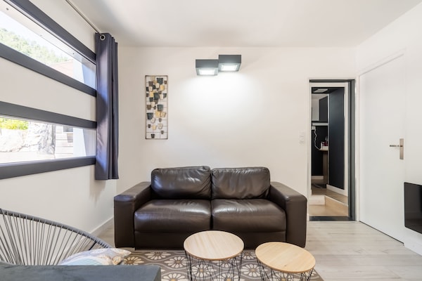 Foto van Elegante villa met privézwembad - Vakantiehuis in Les Vans - LivingRoom