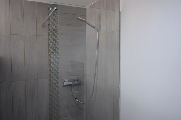 Foto van Elegante villa met privézwembad - Vakantiehuis in Les Vans - BathRoom