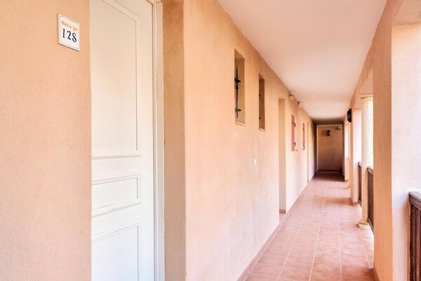 Foto van Appartement in Mallemort met Golf en Zwembad - Vakantiehuis in MALLEMORT - 