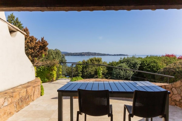 Foto van Romantisch uitje aan de Middellandse Zee - Vakantiehuis in Porto Vecchio - TerraceBalcony