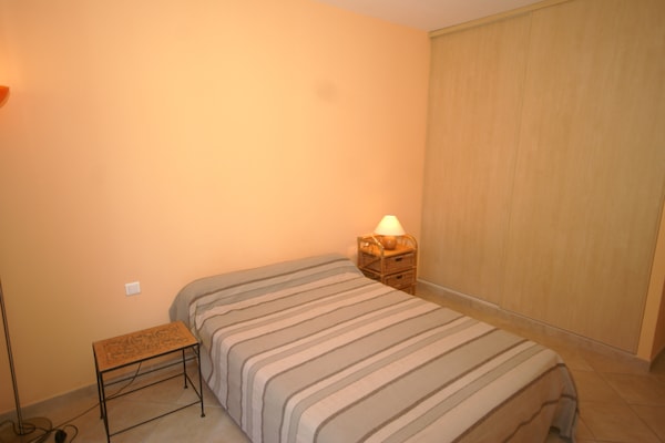 Foto van Ruime villa met zwembad - Vakantiehuis in St Andrea D'orcino - BedRoom