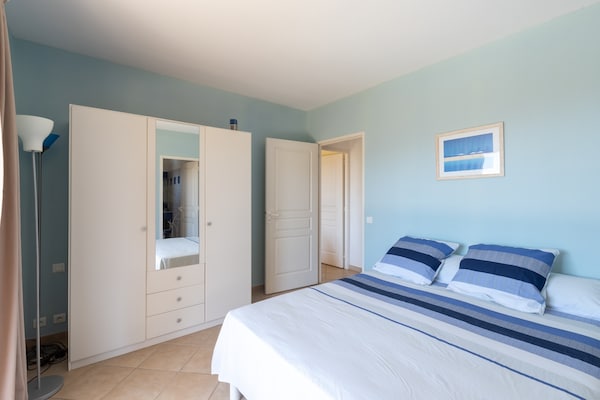 Foto van Ruime villa met zwembad - Vakantiehuis in St Andrea D'orcino - BedRoom