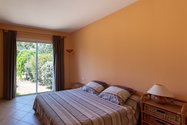 Foto van Ruime villa met zwembad - Vakantiehuis in St Andrea D'orcino - BedRoom