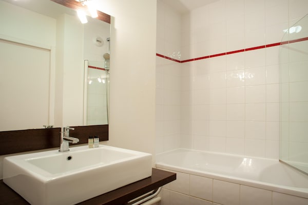 Foto van 2-kamerappartement in Dinan voor 4 personen - Vakantiehuis in Dinan - BathRoom