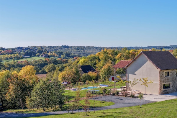 Foto van Charme en comfort in de Dordogne - Vakantiehuis in St. Medard D'excideuil - AreaSummer1KM