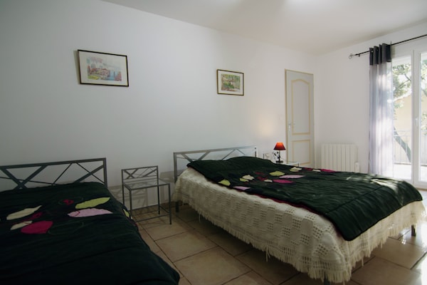 Foto van Villa in Lédenon met privézwembad - Vakantiehuis in Lédenon - BedRoom