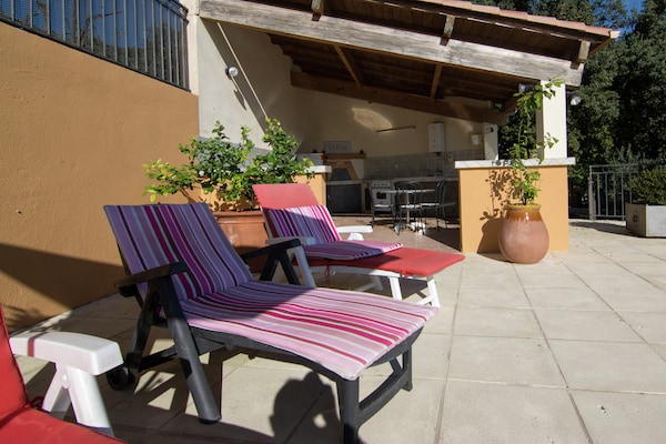 Foto van Villa in Lédenon met privézwembad - Vakantiehuis in Lédenon - PoolOfHouse