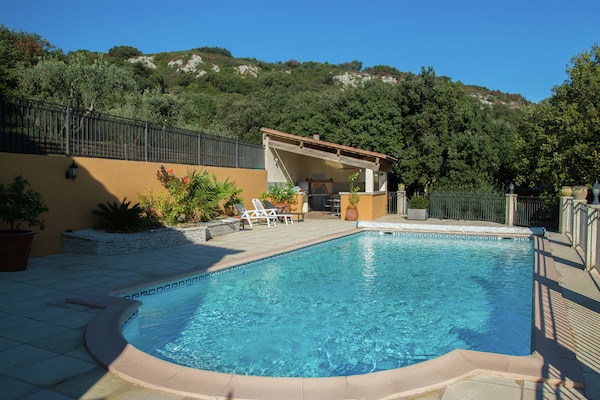 Foto van Villa in Lédenon met privézwembad - Vakantiehuis in Lédenon - PoolOfHouse