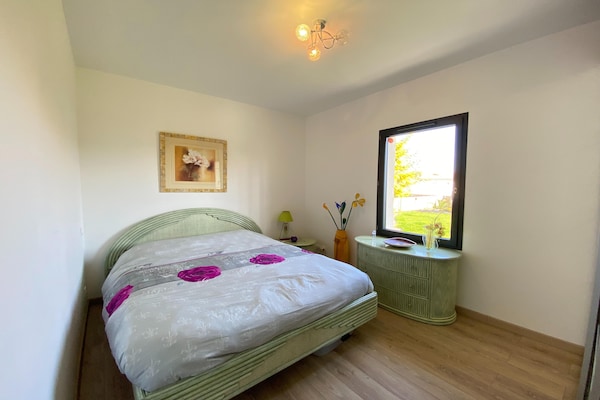 Foto van Huis in Margaux met Zoutwaterzwembad & Wijn - Vakantiehuis in Margaux - BedRoom