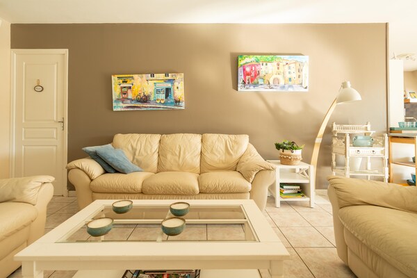 Foto van Gezellige villa in Montouliers met privézwembad - Vakantiehuis in Montouliers - LivingRoom