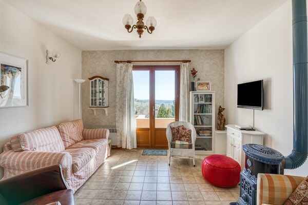 Foto van Gezellige villa in Montouliers met privézwembad - Vakantiehuis in Montouliers - LivingRoom