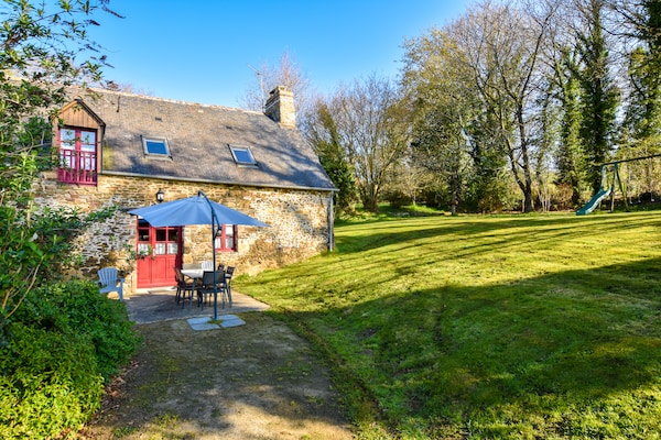 Foto van Charmante kindvriendelijke vakantiewoning - Vakantiehuis in La Boussac - ExteriorSummer