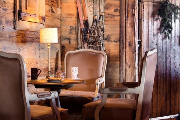 Foto van Chalet in Alpes-d'Huez met Spa & Zwembad - Vakantiehuis in HUEZ - Untagged