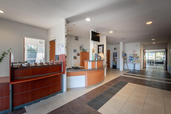 Foto van Bosverblijf voor 4 personen aan het meer - Vakantiehuis in Parentis-en-Born - HallReception